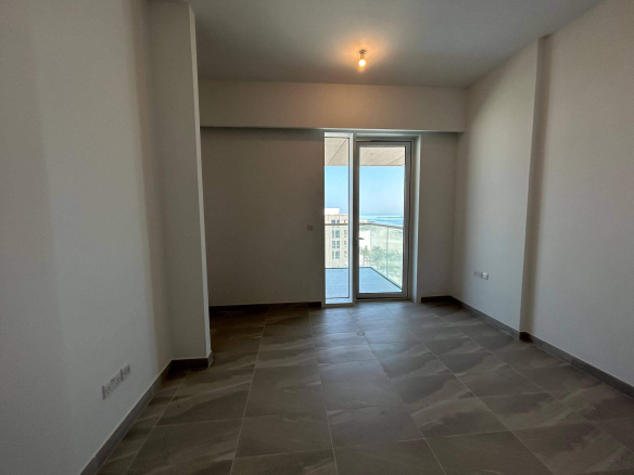 Beach Access / Brand New / Sea View / Balcony/Maid